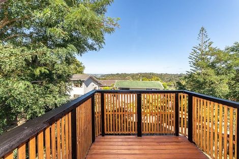Photo of property in 2/20 Bayview Road, Bayview, Auckland, 0629