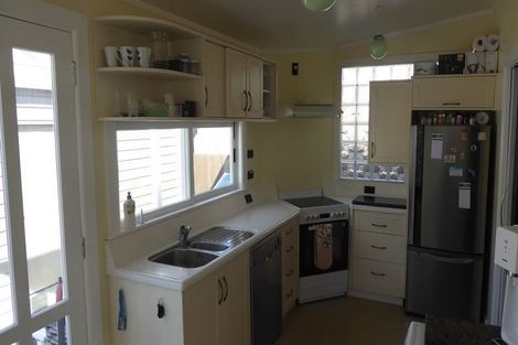 Photo of property in 24 Mcgregor Street, Milson, Palmerston North, 4414