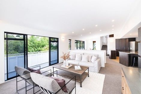 Photo of property in 5 Corry Avenue, Bluff Hill, Napier, 4110