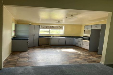 Photo of property in 92 Collingwood Street, Eltham, 4322