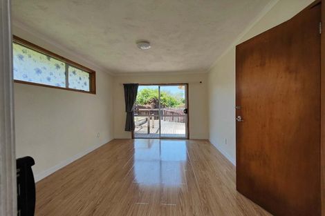 Photo of property in 21 Sequoia Place, Sunnynook, Auckland, 0620