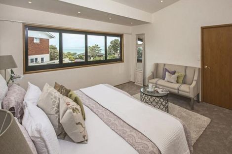 Photo of property in 121 Clovelly Road, Bucklands Beach, Auckland, 2012