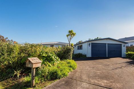Photo of property in 6 George Point Road, Onerahi, Whangarei, 0110