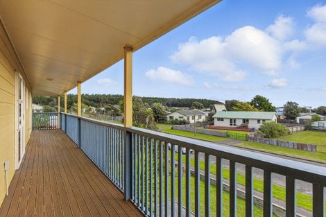 Photo of property in 9 Takitimu Street, Waitarere Beach, Levin, 5510