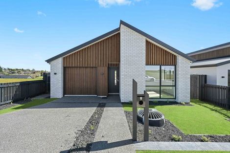 Photo of property in 9 Halo Green, Peacocke, Hamilton, 3206