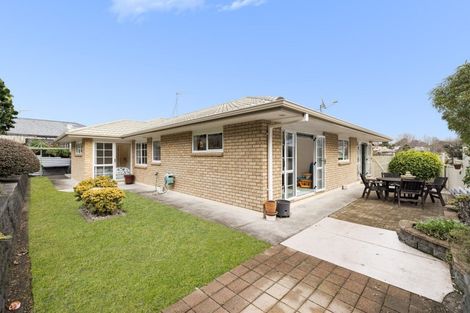 Photo of property in 31 Buckingham Place, Bethlehem, Tauranga, 3110