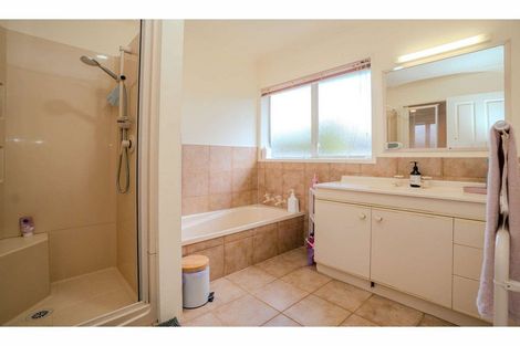 Photo of property in 43c Cannon Drive, Kerikeri, 0230