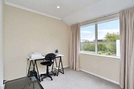 Photo of property in 11 Mulberry Street, Rangiora, 7400