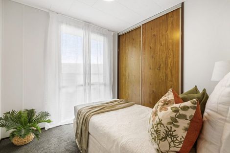 Photo of property in 34a Riserra Drive, Ranui, Auckland, 0612