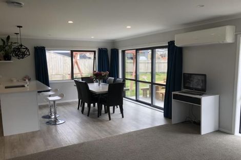 Photo of property in 11 Jack Vaughan Grove, Wainuiomata, Lower Hutt, 5014