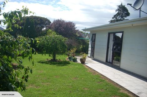 Photo of property in 77 Romilly Street, Westport, 7825