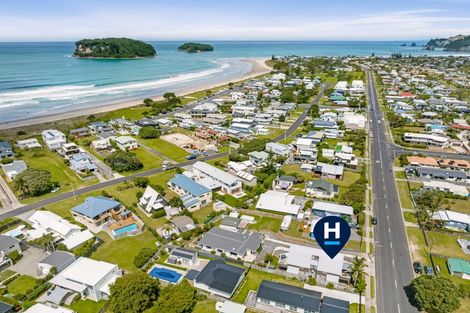 Photo of property in 306 Ocean Road, Whangamata, 3620