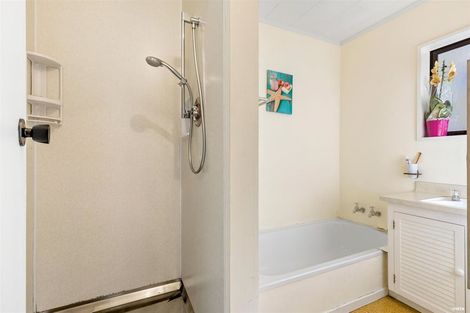 Photo of property in 1b Cresta Lane, Frankton, Queenstown, 9300