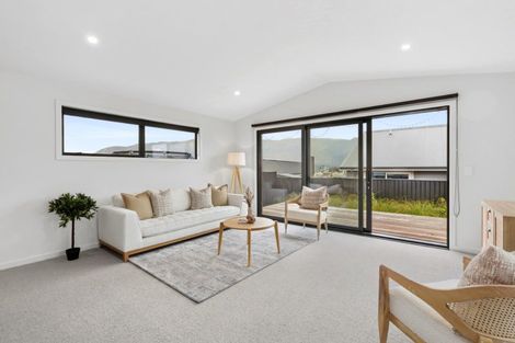 Photo of property in 7 Landsborough Lane, Wanaka, 9305