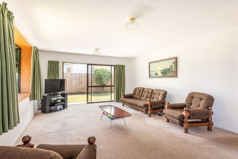 Photo of property in 2/61 Caledonian Road, St Albans, Christchurch, 8014