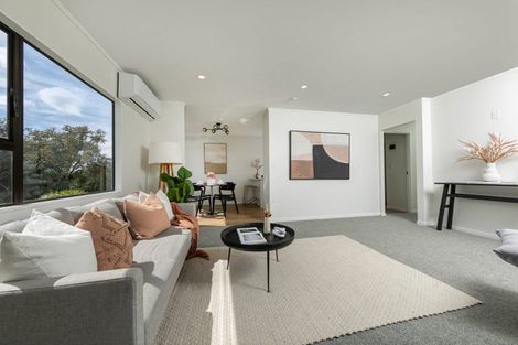Photo of property in 112c Roberts Road, Te Atatu South, Auckland, 0610