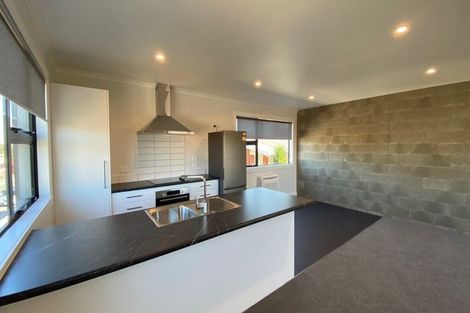 Photo of property in 30u2 May Street, Hamilton East, Hamilton, 3216