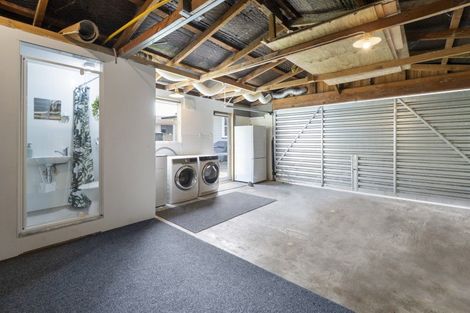 Photo of property in 6 Ruha Street, West End, Palmerston North, 4412