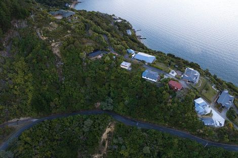 Photo of property in 318 Port Underwood Road, Whatamango Bay, Picton, 7281