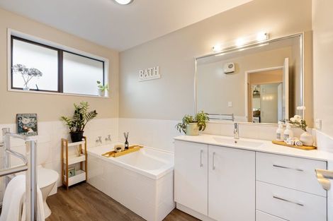 Photo of property in 27b Montclare Avenue, Ilam, Christchurch, 8041