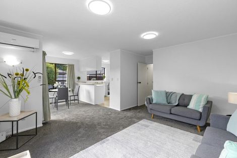 Photo of property in 59f2- Kowhai Avenue, Ebdentown, Upper Hutt, 5018