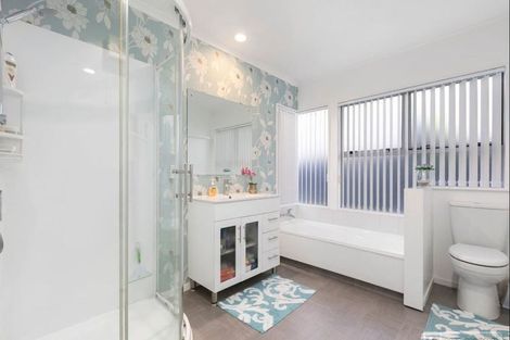 Photo of property in 304 Otumoetai Road, Otumoetai, Tauranga, 3110
