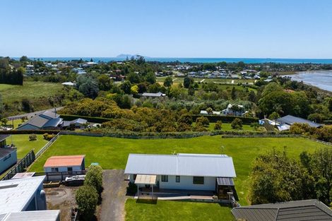Photo of property in 133a Athenree Road, Athenree, Katikati, 3177