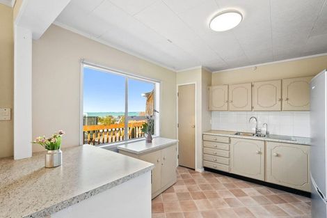 Photo of property in 1/5 Zita Avenue, Matakatia, Whangaparaoa, 0930