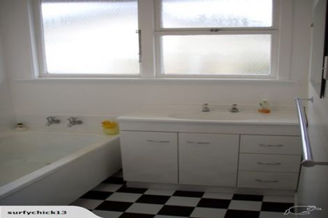 Photo of property in 39 Hoffman Street, Hokitika, 7810