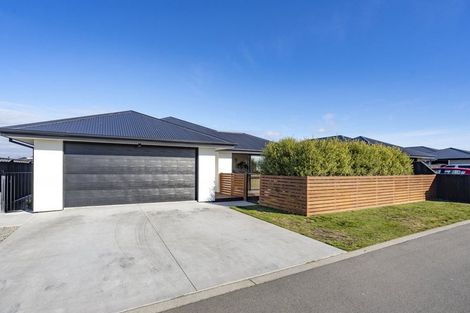Photo of property in 10 Hapua Lane, Pegasus, 7612