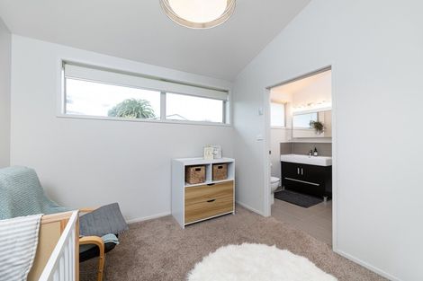 Photo of property in 2/21 Sardinia Rise, Bethlehem, Tauranga, 3110
