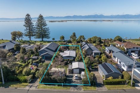Photo of property in 21 Trewavas Street, Motueka, 7120