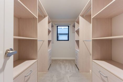 Photo of property in 21 Tawatawa Street, Long Bay, Auckland, 0630