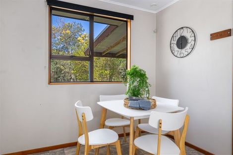 Photo of property in 80 Hawkesbury Road, Hawkesbury, Blenheim, 7272