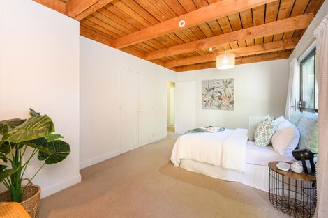 Photo of property in 6 Lincoln Street, Ashhurst, 4810