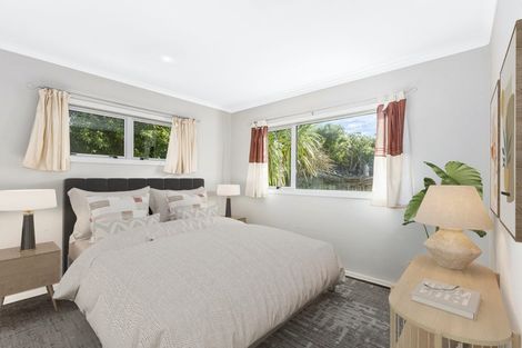 Photo of property in 6 Routeburn Avenue, Aotea, Porirua, 5024