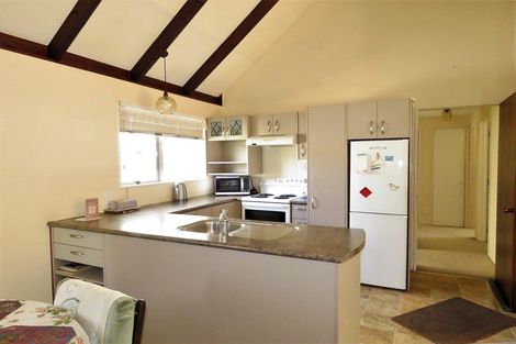 Photo of property in 39 Domett Street, Westport, 7825