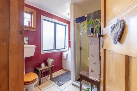 Photo of property in 33 Abbotsford Road, Waipawa, 4210