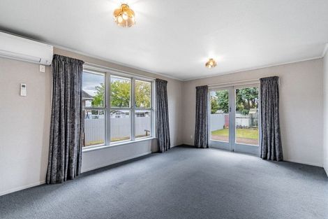 Photo of property in 17 Sword Street, Gore, 9710