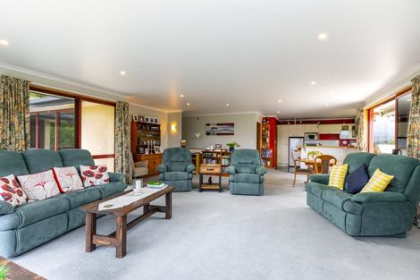 Photo of property in 14 Moana View Road, Waikawa, Picton, 7220