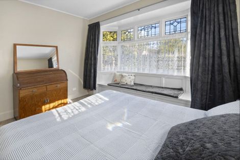 Photo of property in 13 Kowhai Terrace, Saint Martins, Christchurch, 8022