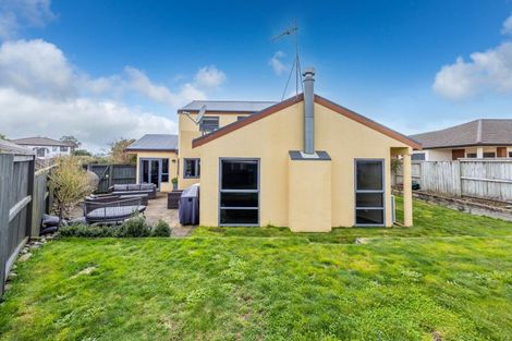 Photo of property in 52 Keswick Crescent, Huntington, Hamilton, 3210