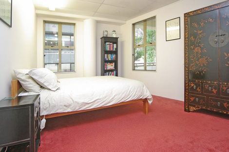 Photo of property in Sirocco Apartments, 302/8u Church Street, Wellington Central, Wellington, 6011