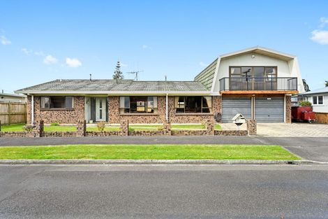 Photo of property in 14 Colstone Street, Glenview, Hamilton, 3206