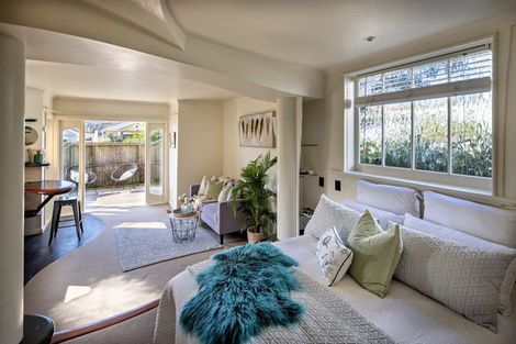 Photo of property in 38 Wright Street, Mount Cook, Wellington, 6021