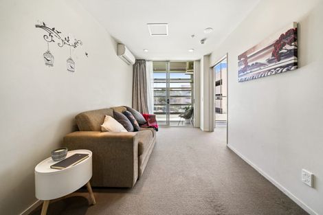 Photo of property in 301/17 Osterley Way, Manukau, Auckland, 2104