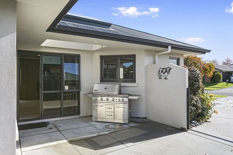 Photo of property in 9 Mirbeck Avenue, Cambridge, 3434