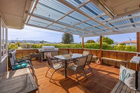 Photo of property in 15 Kauri Street, Taradale, Napier, 4112