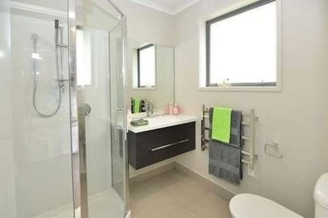 Photo of property in 41 Crabb Fields Lane, Riverhead, 0820