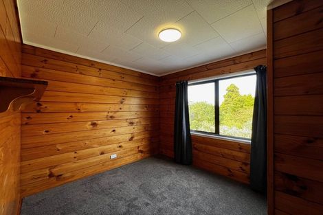 Photo of property in 1/93 Target Road, Totara Vale, Auckland, 0629